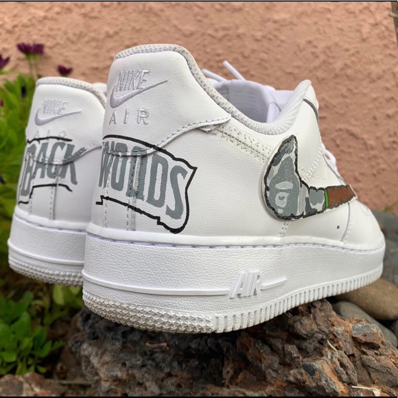 selling custom shoes